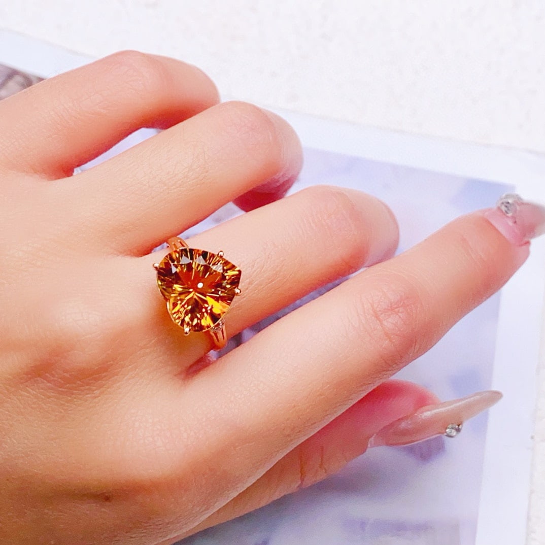14k Gold 5.24 Ctw Natural Citrine & Diamond Ring - 6