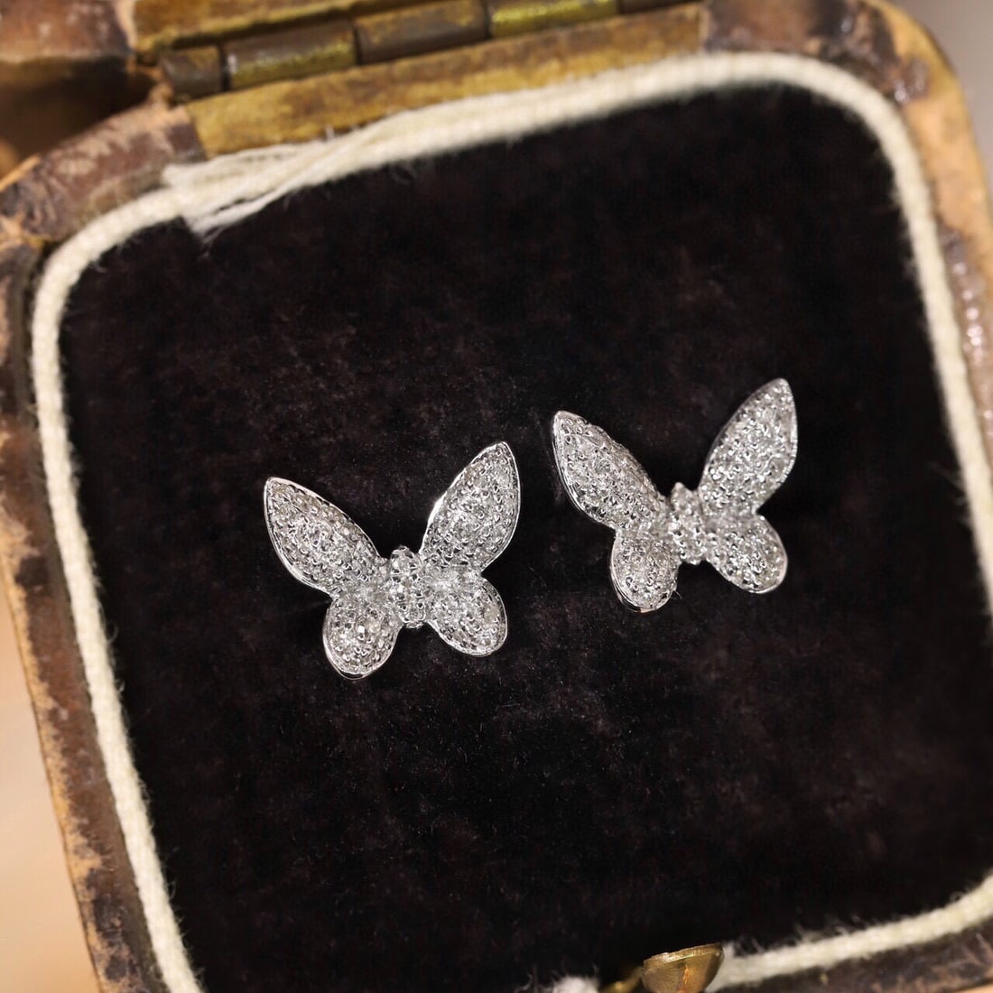 14k Gold 0.3 Ct Natural H Diamond & Butterfly Earrings - 6