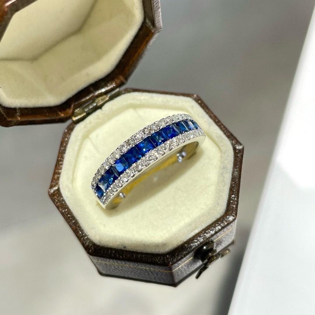 14k Gold 1 Ct Natural Sapphire & Diamond Ring: Ref:230967223 // gold content:14k gold // ring size:7. 25us // // main gemstone:sapphire // shape:princess // carat weight:1ct // color:royal blue // treatment:natural // // adjacent gemstone 2 :