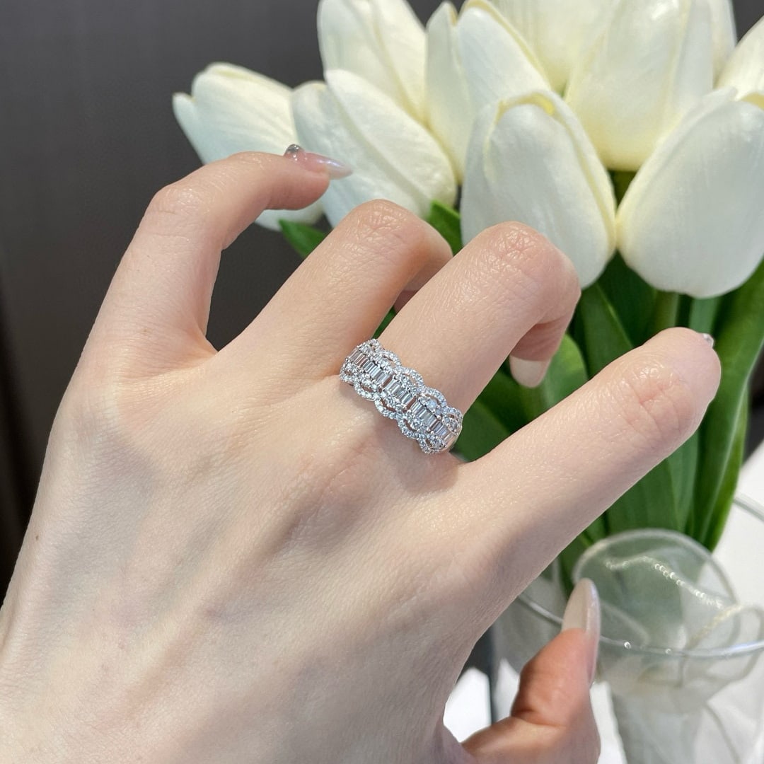 14k Gold 0.6 Ct Natural H Diamond Ring - 6