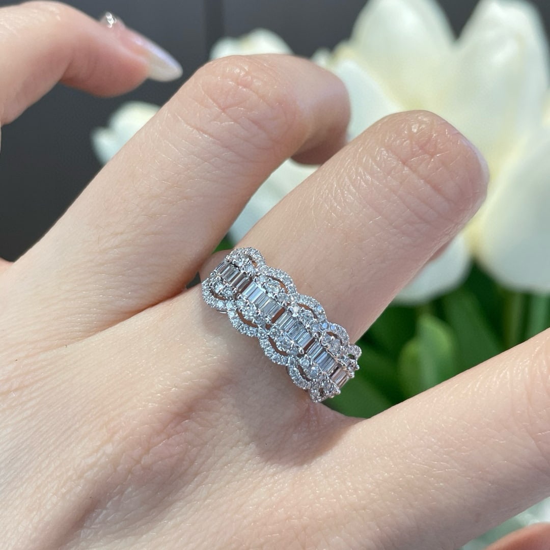 14k Gold 0.6 Ct Natural H Diamond Ring - 7