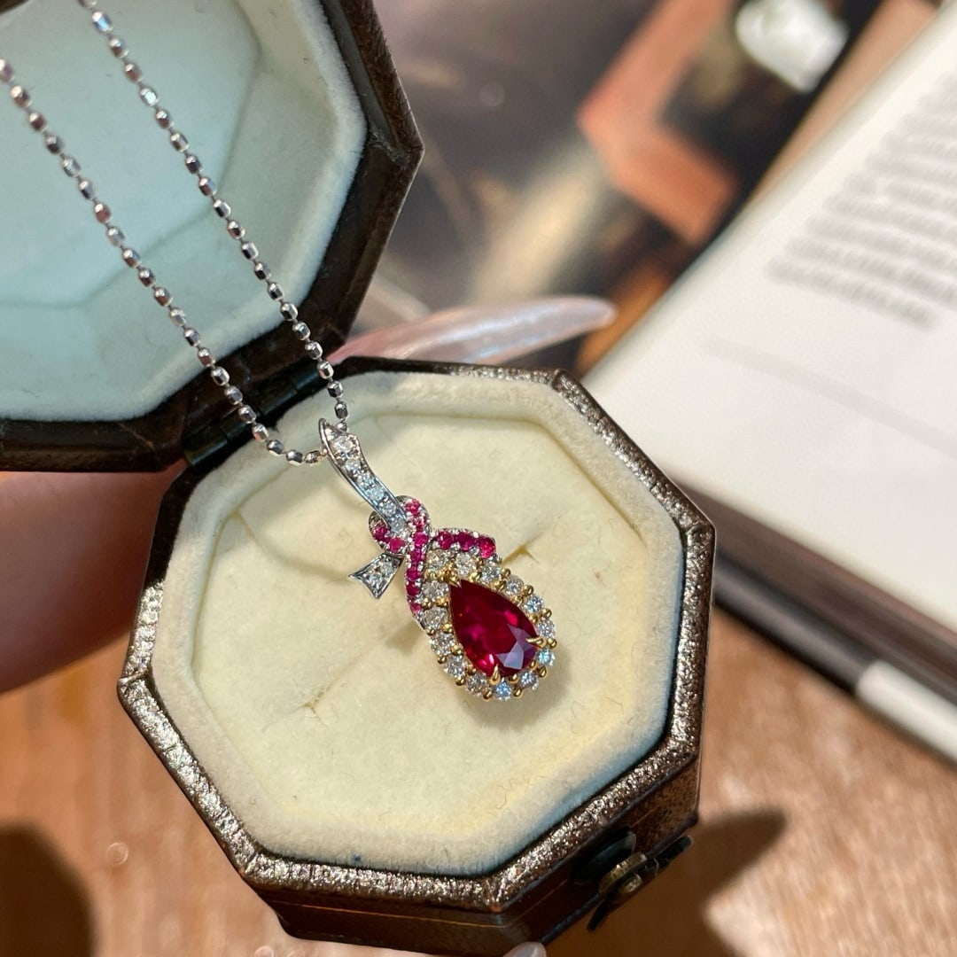 14k Gold 0.45 Ct Natural Ruby & Diamond Pendant( Without Chain ): Ref:230967227 // gold content:14k gold // main gemstone:ruby // shape:pear // carat weight:0. 45ct // color:red // treatment:natural // // adjacent gemstone 2 : diamond // shape:round // clarity grade