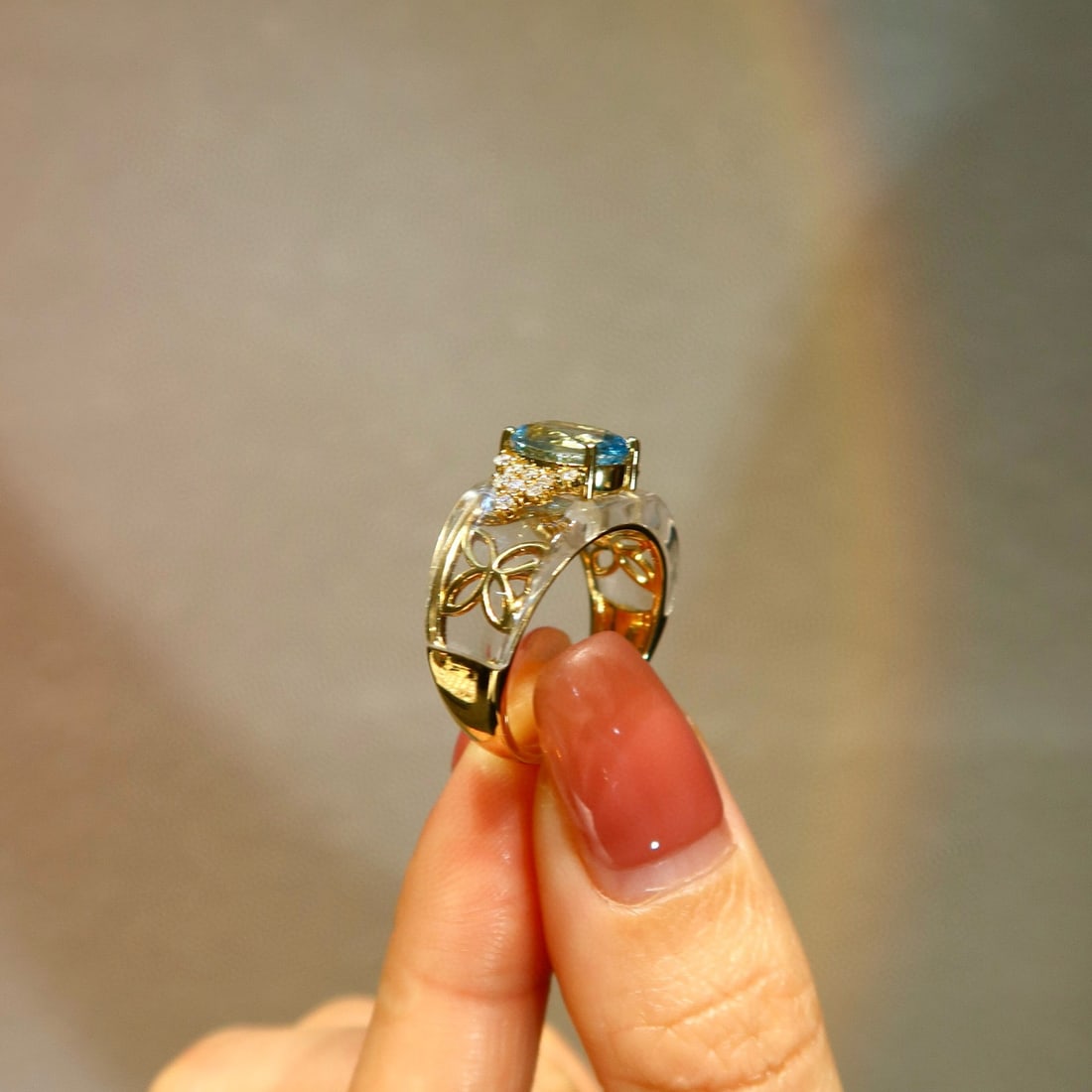 14k Gold 1.5 Ct Natural Aquamarine & Diamond Ring - 3