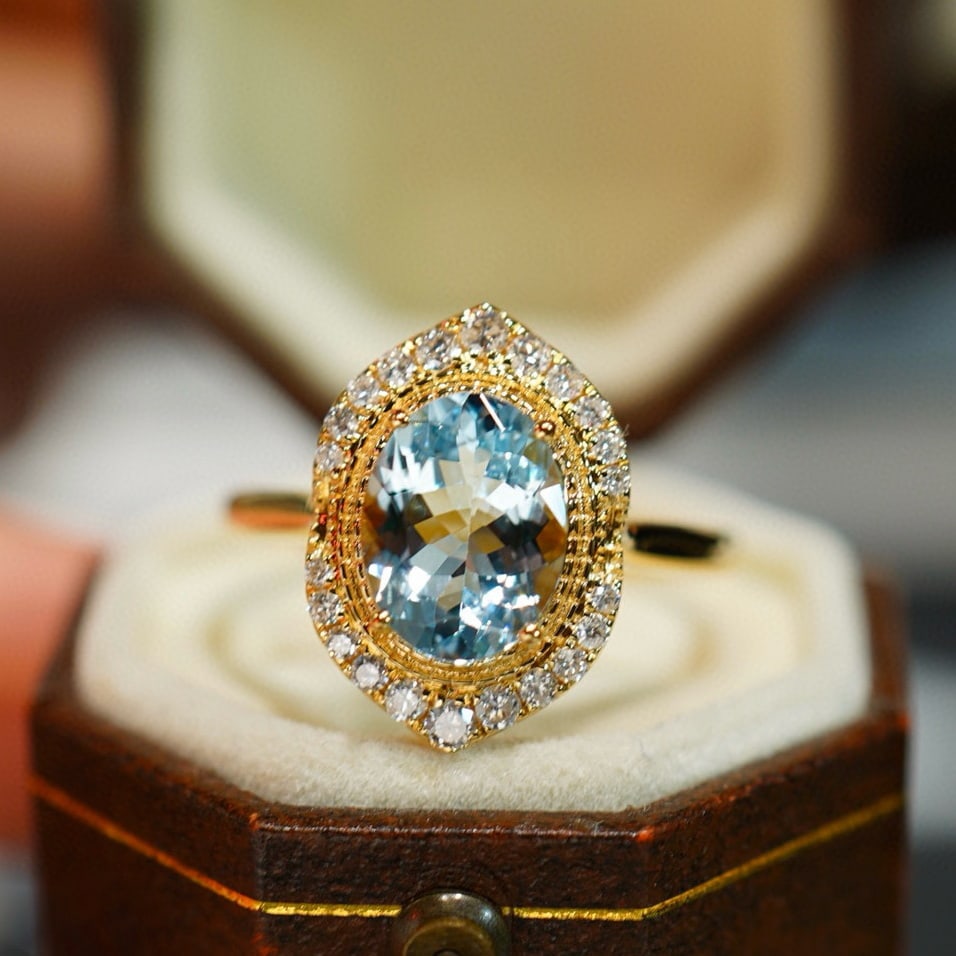 14k Gold 1.4 Ct Natural Aquamarine & Diamond Ring: Ref:230967231 // gold content:14k gold // ring size:7. 25us // // main gemstone:aquamarine // shape:oval // carat weight:1. 4ct // color:blue // treatment:natural // // adjacent gemstone 2 : diamond