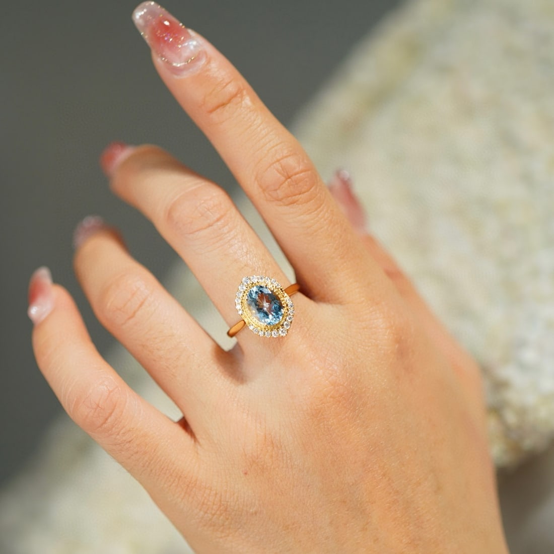 14k Gold 1.4 Ct Natural Aquamarine & Diamond Ring - 3