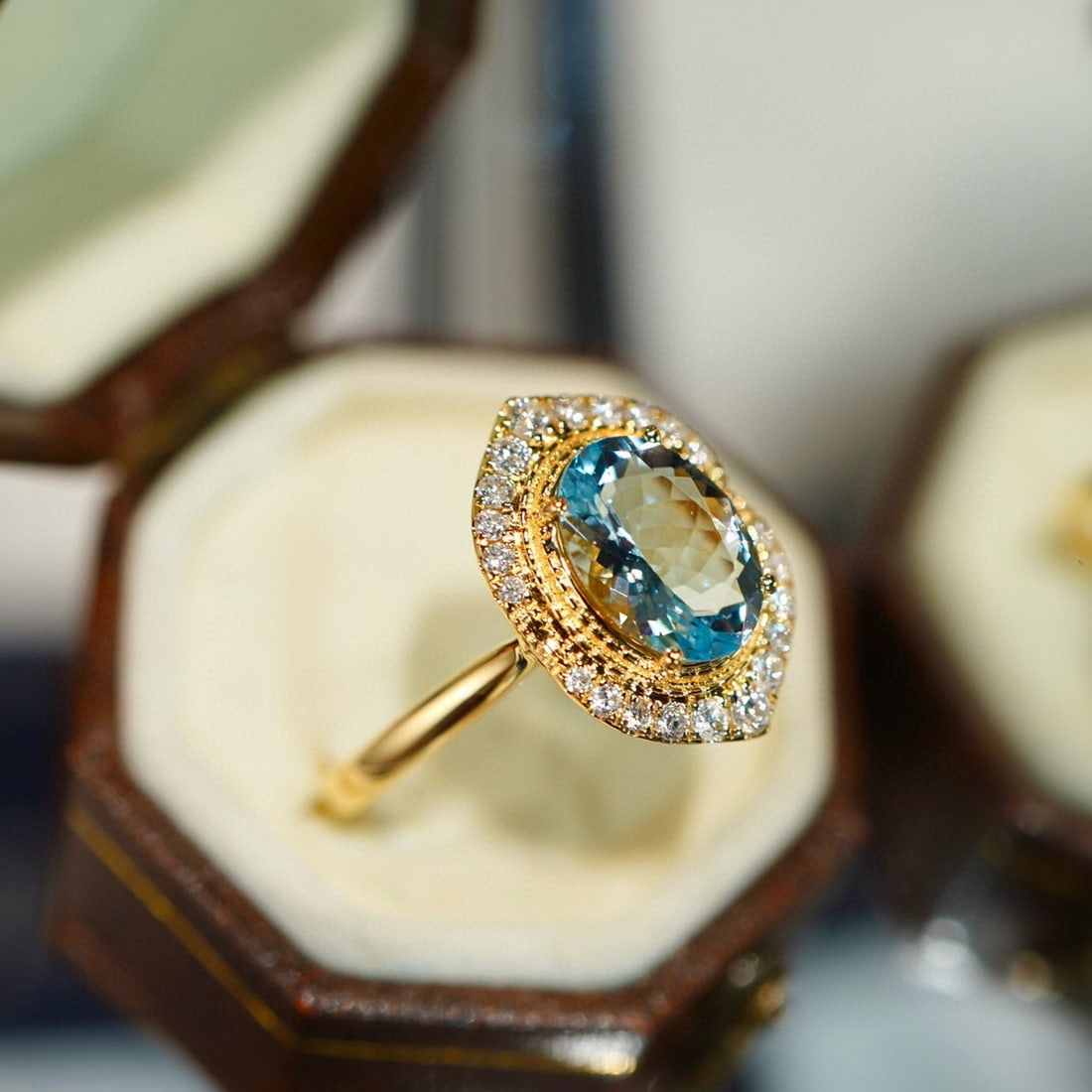 14k Gold 1.4 Ct Natural Aquamarine & Diamond Ring - 6