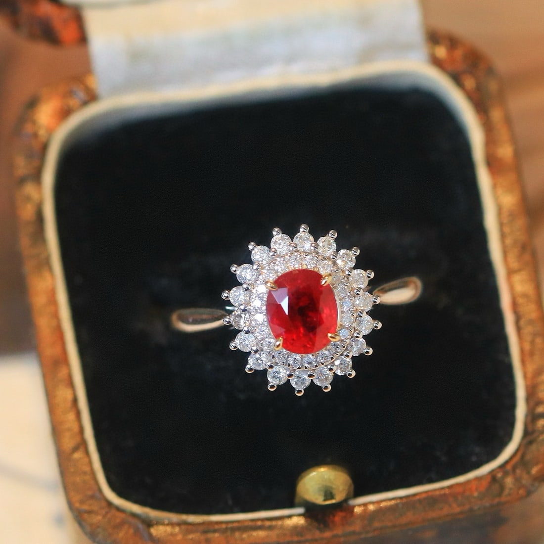 14k Gold 1.14 Ctw Natural Ruby & Diamond Ring: Ref:230967254 // gold content:14k gold // ring size:7. 25us // // main gemstone:ruby // shape:oval // carat weight:0. 77ct // color:pigeonblood red // treatment:natural // // adjacent gemstone 2 :