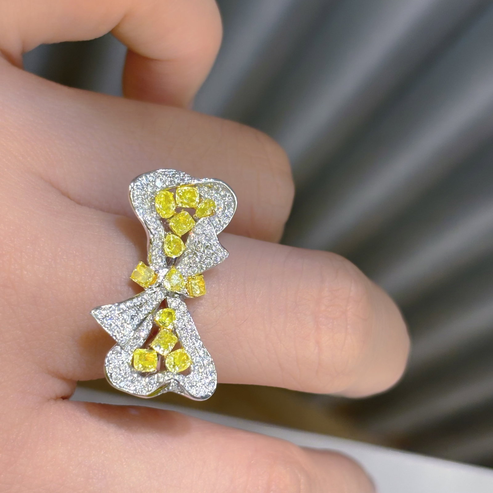 14k Gold 1.9 Ctw Natural Yellow Diamond & Diamond Ring - 3