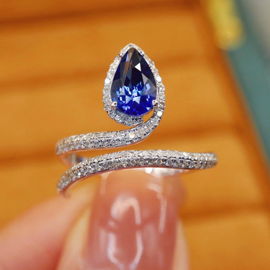 14k Gold 1.46 Ctw Natural Sapphire & Diamond Ring: Ref:230968089 // gold content:14k gold // ring size:7. 25us // // main gemstone:sapphire // shape:pear // carat weight:1. 12ct // color:royal blue // treatment:natural // // adjacent gemstone 2 :