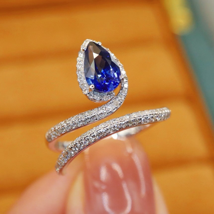 14k Gold 1.46 Ctw Natural Sapphire & Diamond Ring - 3