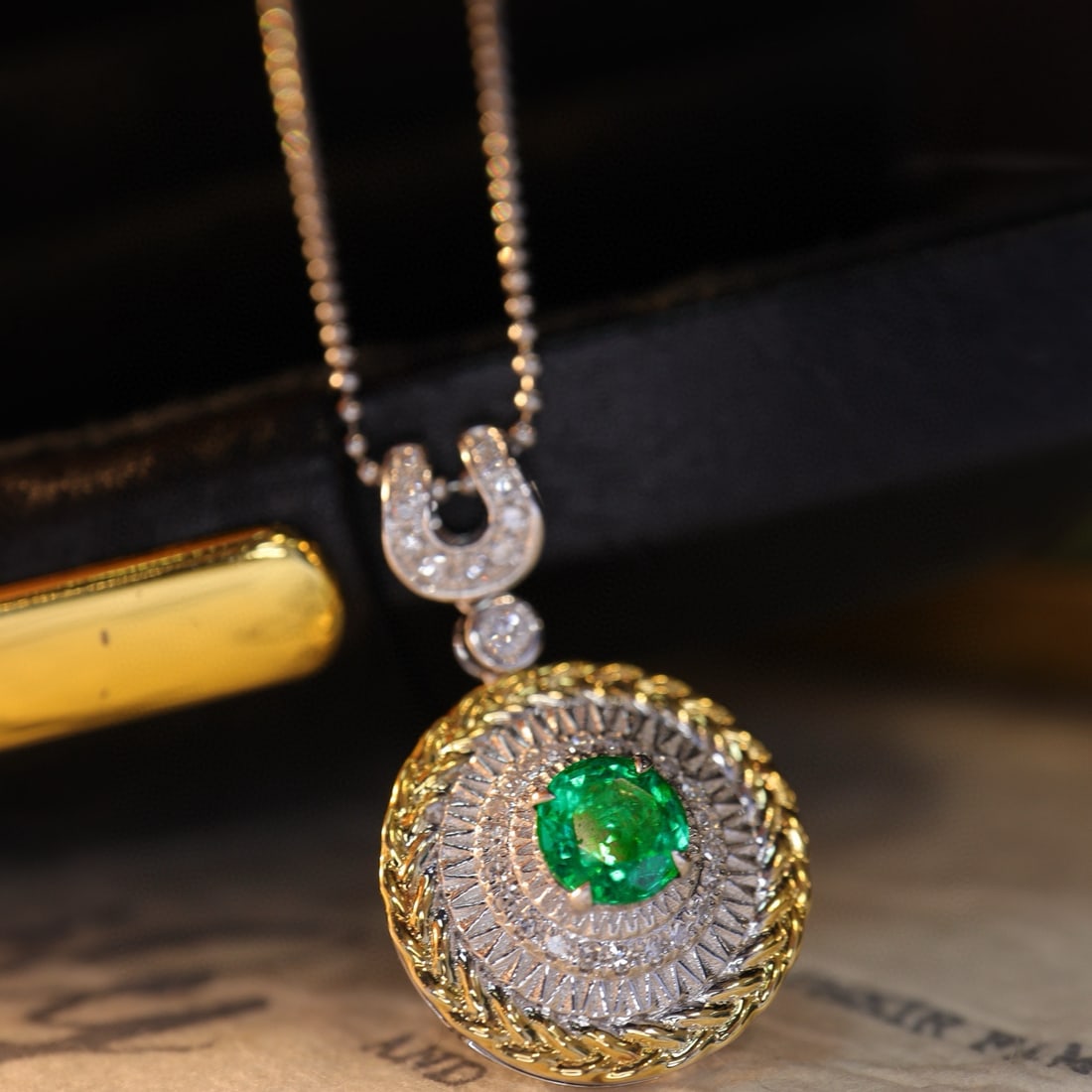 14k Gold 0.72 Ctw Vivid Green Natural Emerald & Diamond Pendant( Without Chain ) - 4