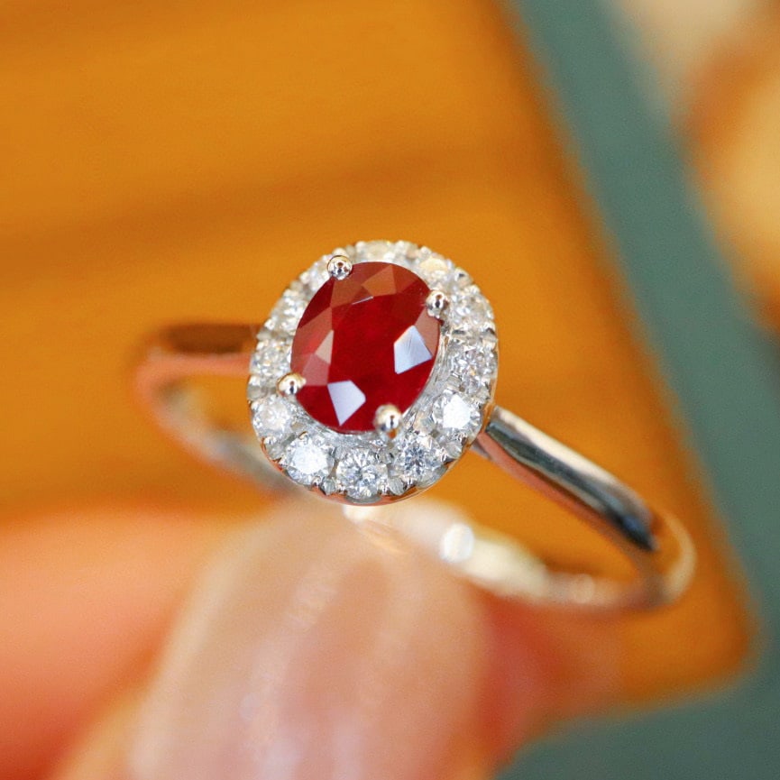 14k Gold 0.57 Ctw Natural Ruby & Diamond Ring - 2