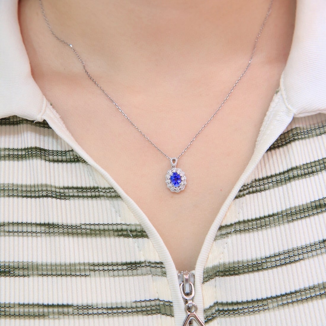 14k Gold 1.56 Ctw Natural Sapphire & Diamond Necklace - 5
