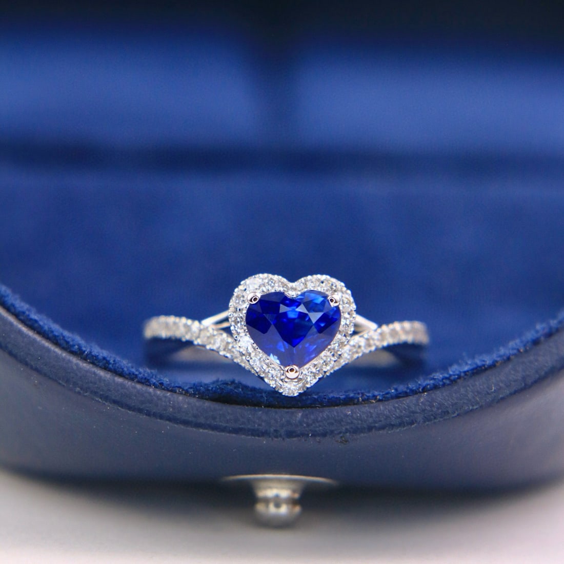 14k Gold 1.32 Ctw Natural Sapphire & Diamond Ring: Ref:230968096 // gold content:14k gold // ring size:7. 25us // // main gemstone:sapphire // shape:heart // carat weight:1. 1ct // color:royal blue // treatment:natural // // adjacent gemstone 2 :