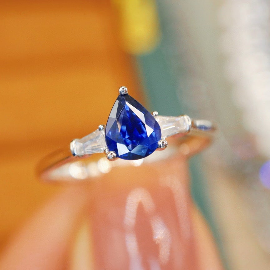 14k Gold 0.65 Ctw Natural Sapphire & Diamond Ring - 3