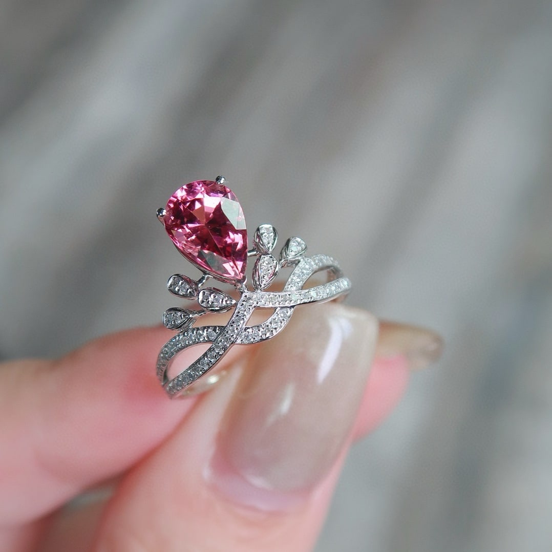 14k Gold 1.5 Ct Natural Tourmaline & Diamond Ring - 8