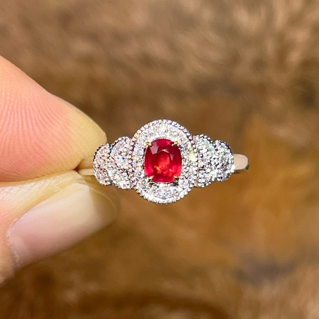 14k Gold 0.55 Ctw Natural Ruby & Diamond Ring: Ref:230968153 // gold content:14k gold // ring size:7. 25us // // main gemstone:ruby // shape:oval // carat weight:0. 39ct // color:pigeonblood red // treatment:natural // // adjacent gemstone 2 :