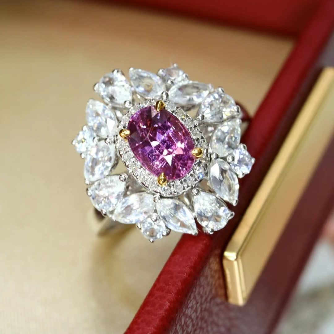 14k Gold 2.95 Ctw Natural Padparadscha Sapphire & Sapphire Ring: Ref:230968239 // gold content:14k gold // ring size:7. 25us // // main gemstone:padparadscha sapphire // shape:oval // carat weight:1. 20ct // color:orangish pink // treatment:natural // // adjacent