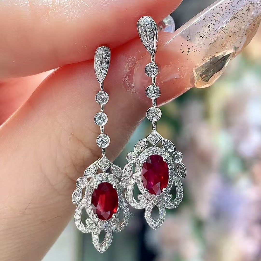 14k Gold 1.2 Ct Natural Ruby & Diamond Earrings: Ref:230968228 // gold content:14k gold // main gemstone:ruby // shape:oval // carat weight:1. 2ct // color:pigeonblood red // treatment:natural // // adjacent gemstone 2 : diamond // shape:round //