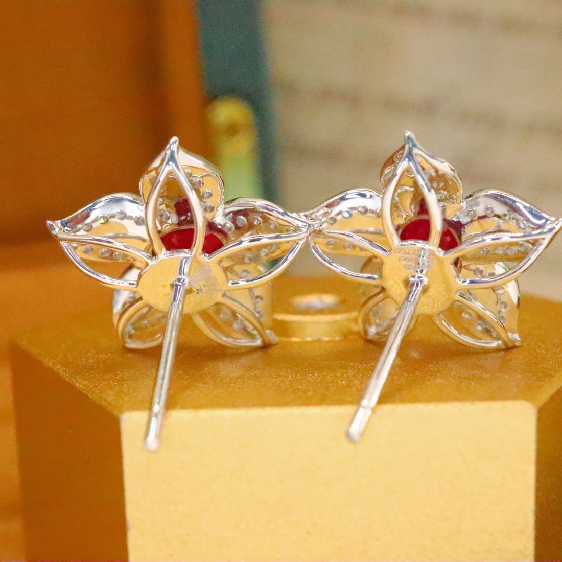 14k Gold 1.13 Ctw Natural Ruby & Diamond Earrings - 4