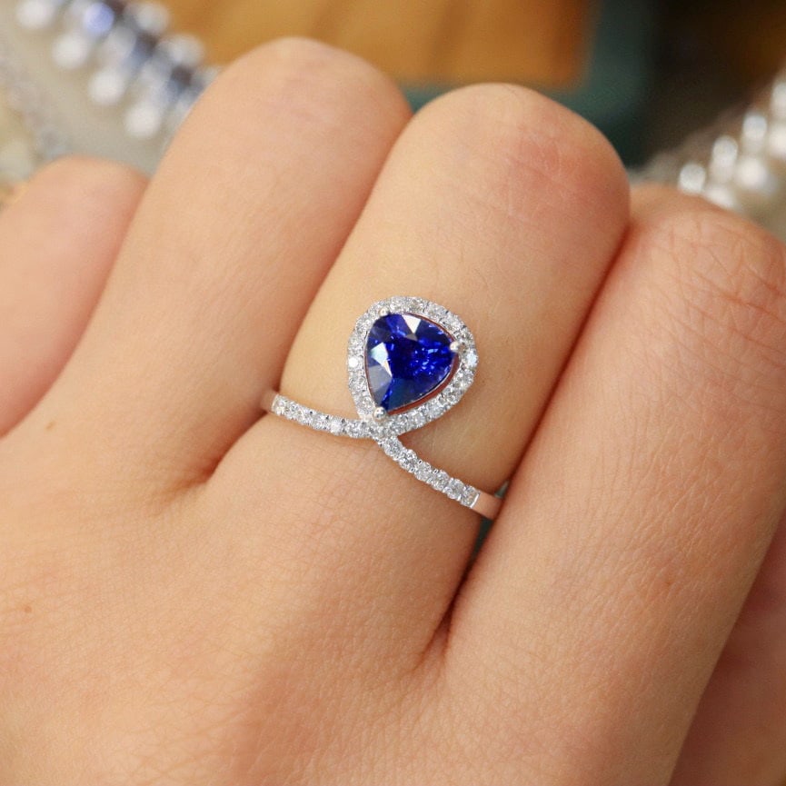 14k Gold 1.58 Ctw Natural Sapphire & Diamond Ring - 3