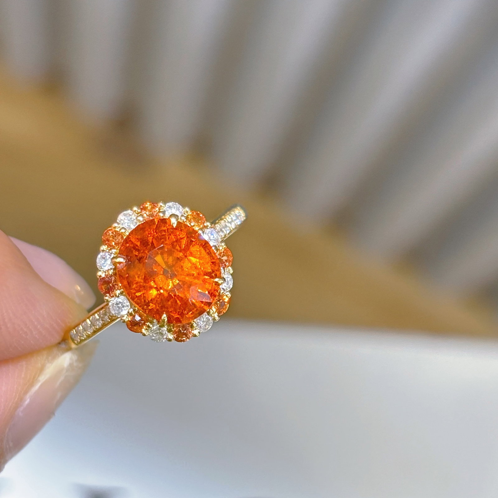 14k Gold 2.65 Ct Natural Spessartine & Diamond Ring: Ref:230968347 // gold content:14k gold // ring size:7. 25us // // main gemstone:spessartine // shape:oval // carat weight:2. 65ct // color:orange // treatment:natural // // adjacent gemstone 2 :