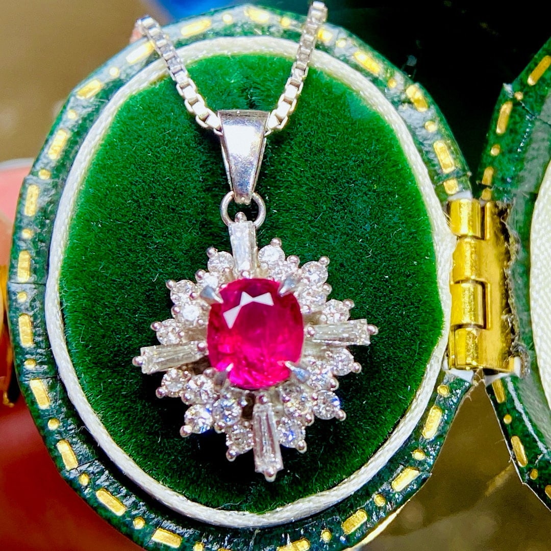 14k Gold 1.40 Ctw Natural Ruby & Diamond Pendant( Without Chain ): Ref:230968334 // gold content:14k gold // main gemstone:ruby // shape:oval // carat weight:0. 93ct // color:red // treatment:natural // // adjacent gemstone 2 : diamond // shape:multiply // carat