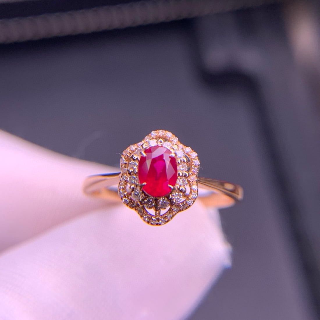 14k Gold 0.6 Ct Natural Ruby & Diamond Ring - 2