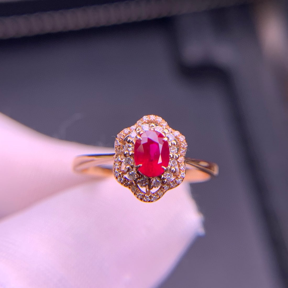 14k Gold 0.6 Ct Natural Ruby & Diamond Ring - 4
