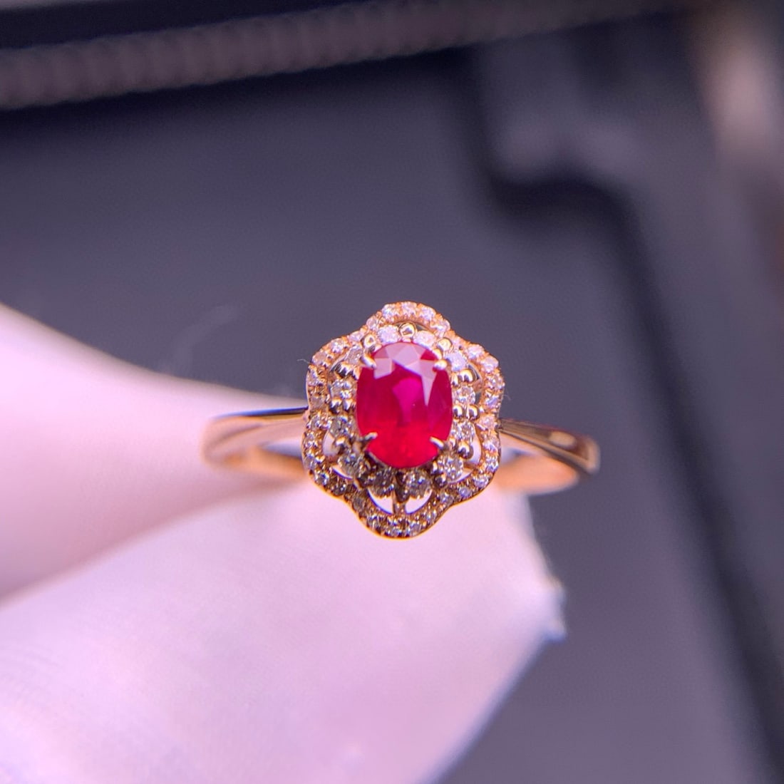 14k Gold 0.6 Ct Natural Ruby & Diamond Ring - 5