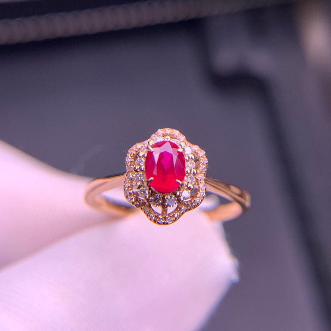 14k Gold 0.6 Ct Natural Ruby & Diamond Ring - 6