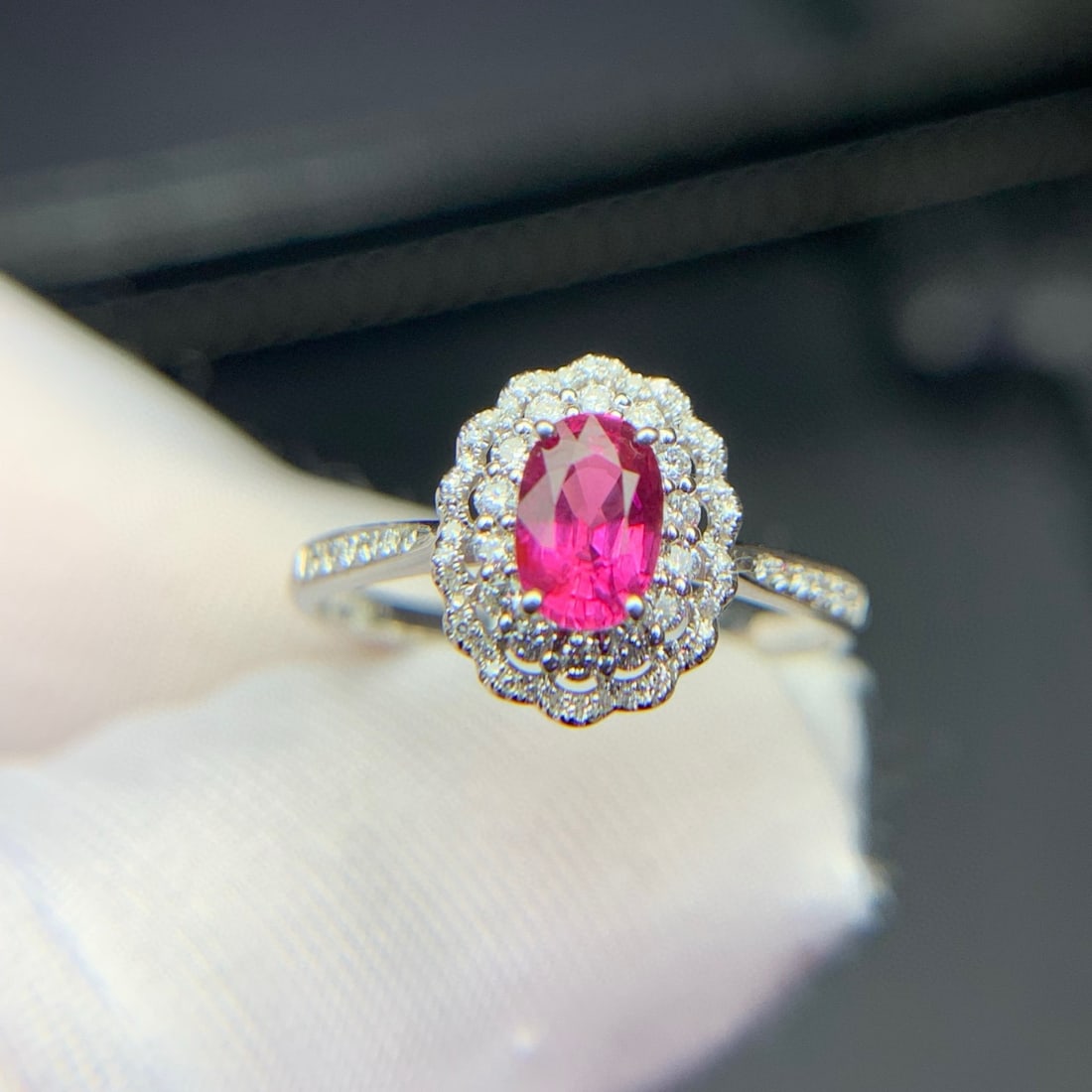 14k Gold 0.74 Ct Natural Ruby & Diamond Ring - 6