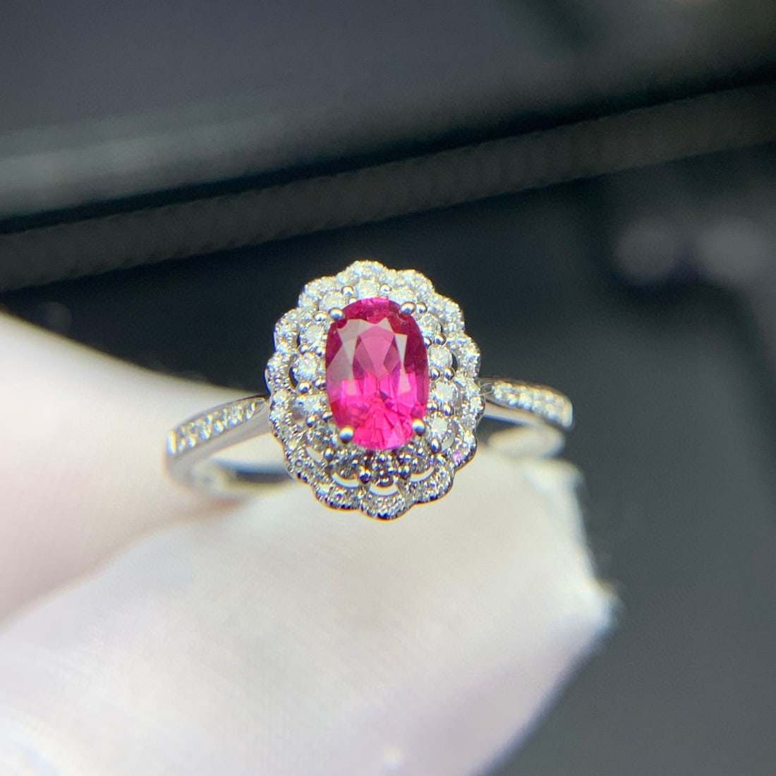 14k Gold 0.74 Ct Natural Ruby & Diamond Ring - 8