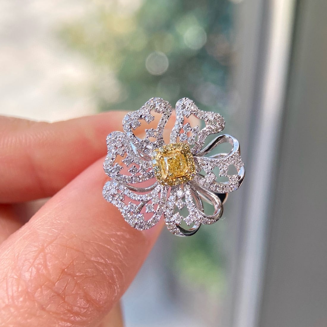 14k Gold 0.77 Ctw Natural Yellow Diamond & Diamond Ring/pendant( Without Chain ) - 2