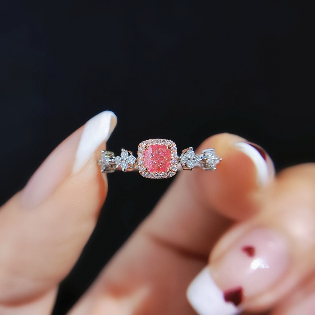 14k Gold 0.48 Ctw Natural Pink Diamond & Diamond Ring: Ref:230968419 // gold content:14k gold // ring size:7. 25us // // main gemstone:pink diamond // shape:cushion // carat weight:0. 31ct // color:pink // treatment:natural // // adjacent gemstone 2 :