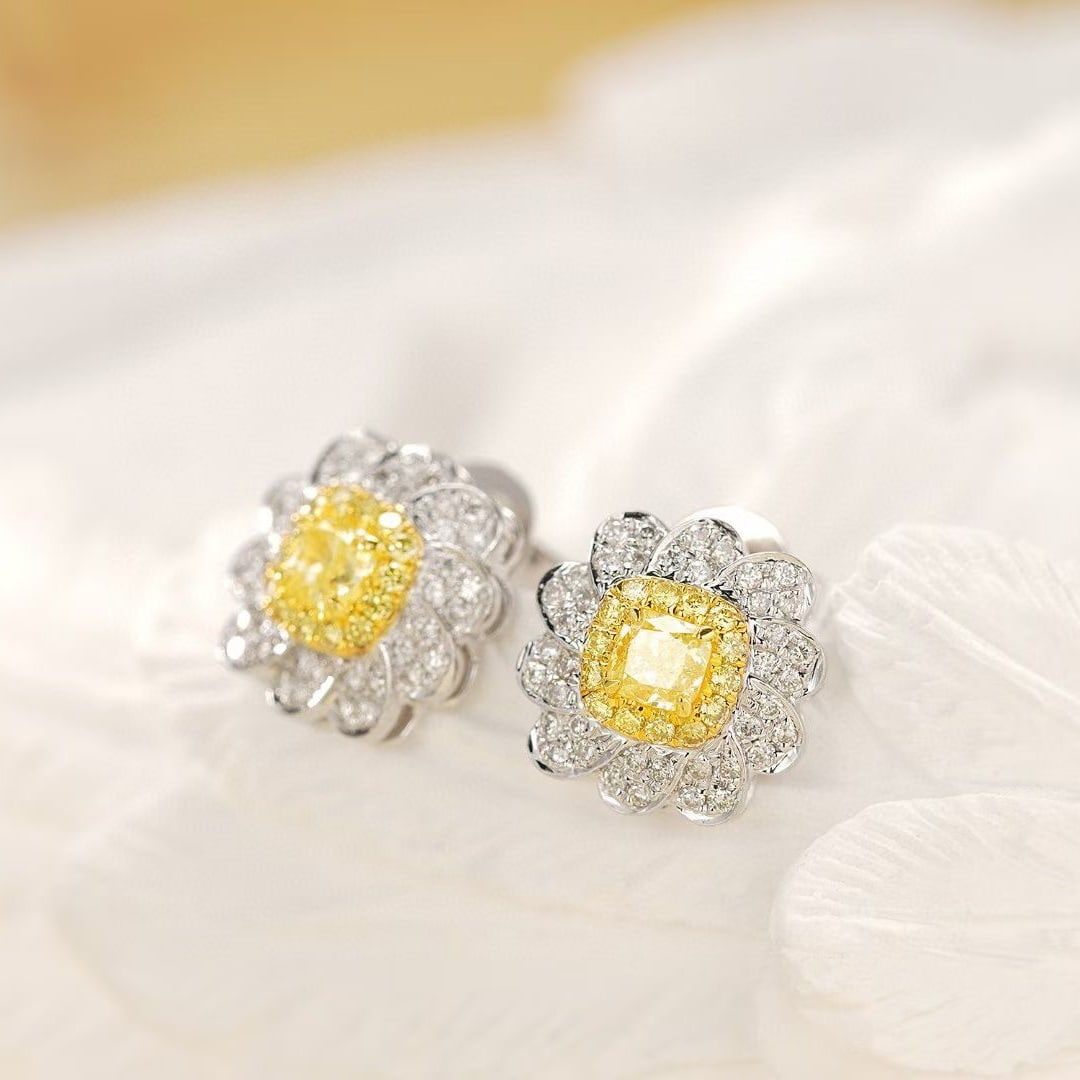 14k Gold 0.53 Ctw Natural Yellow Diamond & Diamond Earrings: Ref:230968425 // gold content:14k gold // main gemstone:yellow diamond // shape:cushion // carat weight:0. 28ct // color:yellow // treatment:natural // // adjacent gemstone 2 : diamond // shape:round
