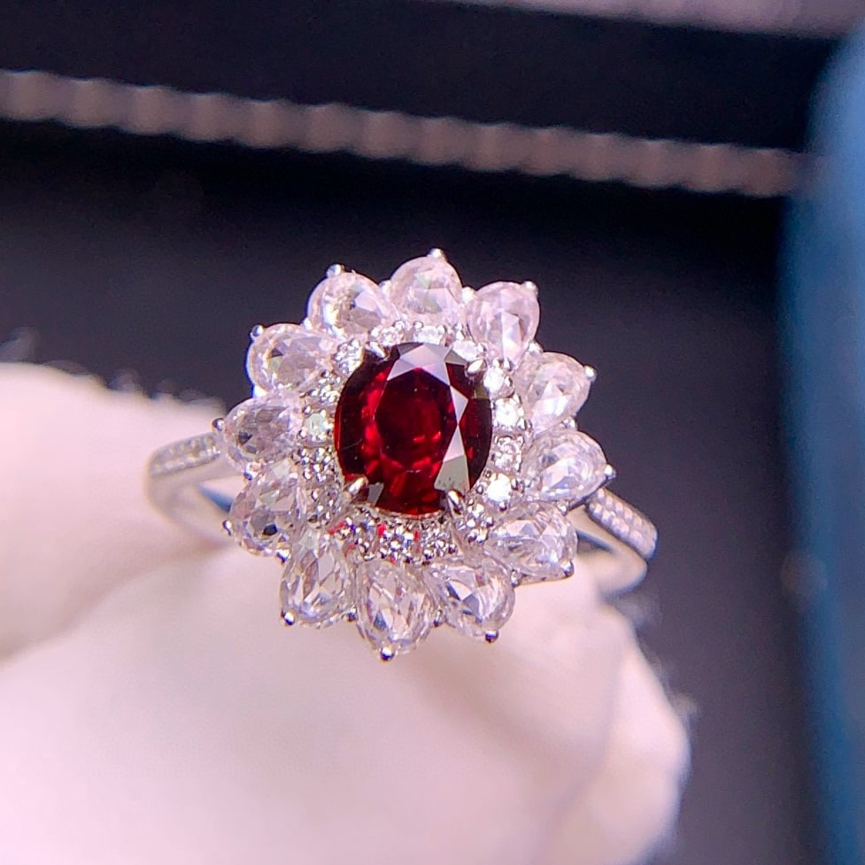 14k Gold 0.91 Ct Natural Ruby & Diamond & Sapphire Ring - 6