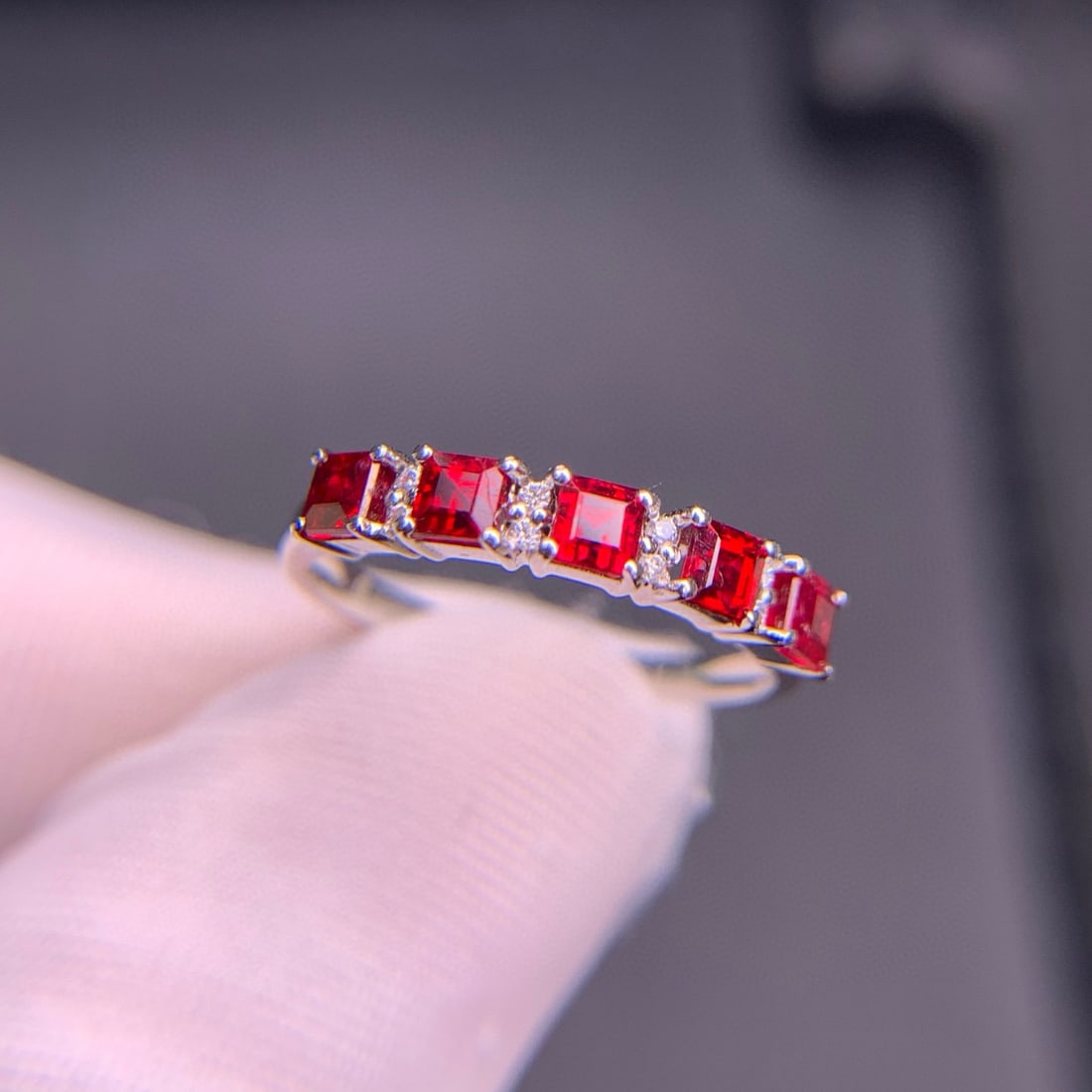 14k Gold 1.28 Ct Natural Ruby & Diamond Ring - 7