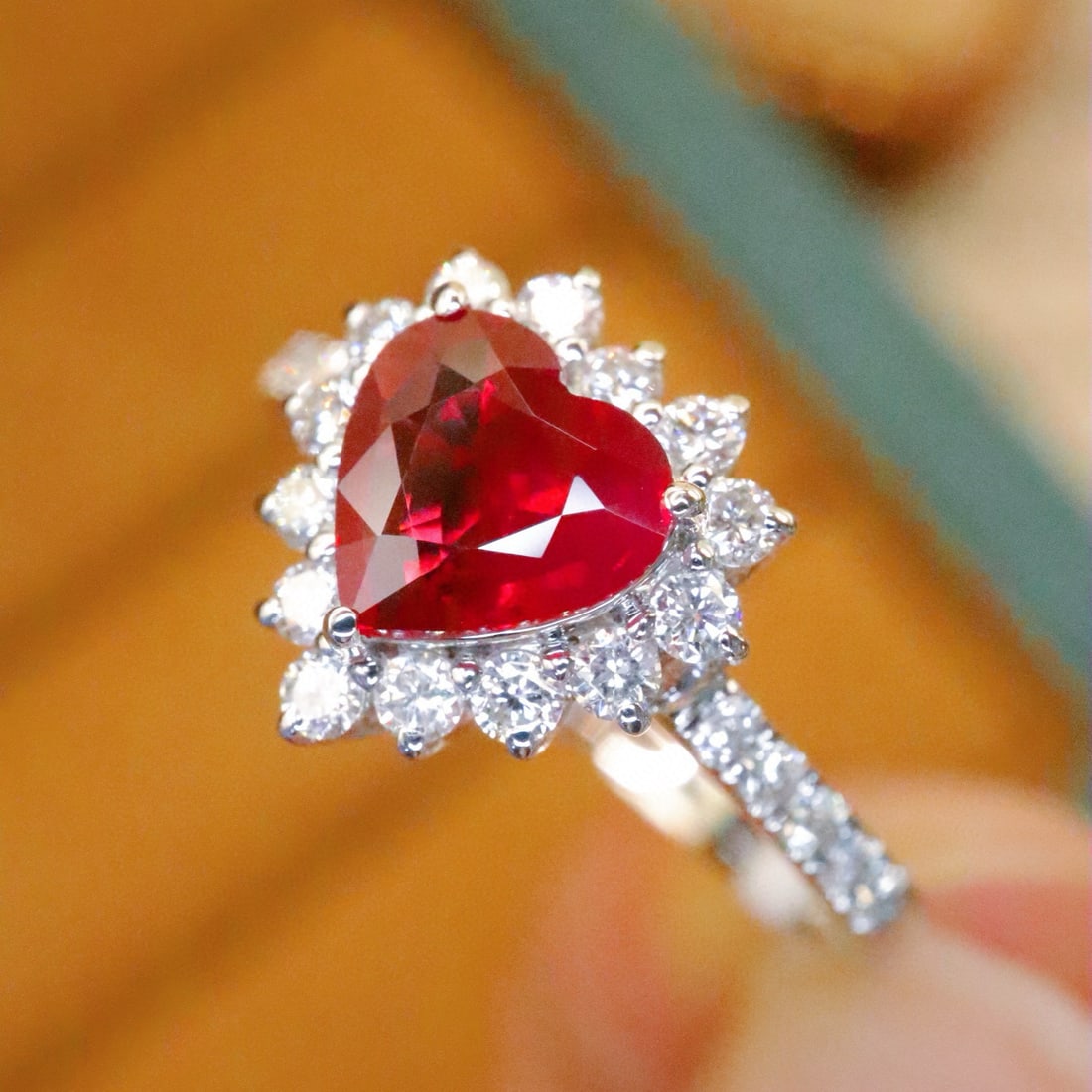 14k Gold 1.10 Ctw Natural Ruby & Diamond Ring - 2