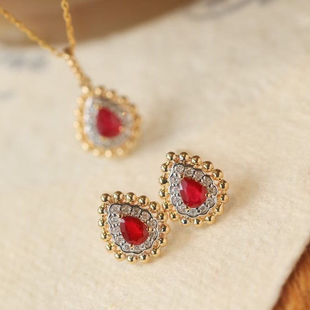 14k Gold 0.84 Ctw Natural Ruby & Diamond Jewelry Set - 8
