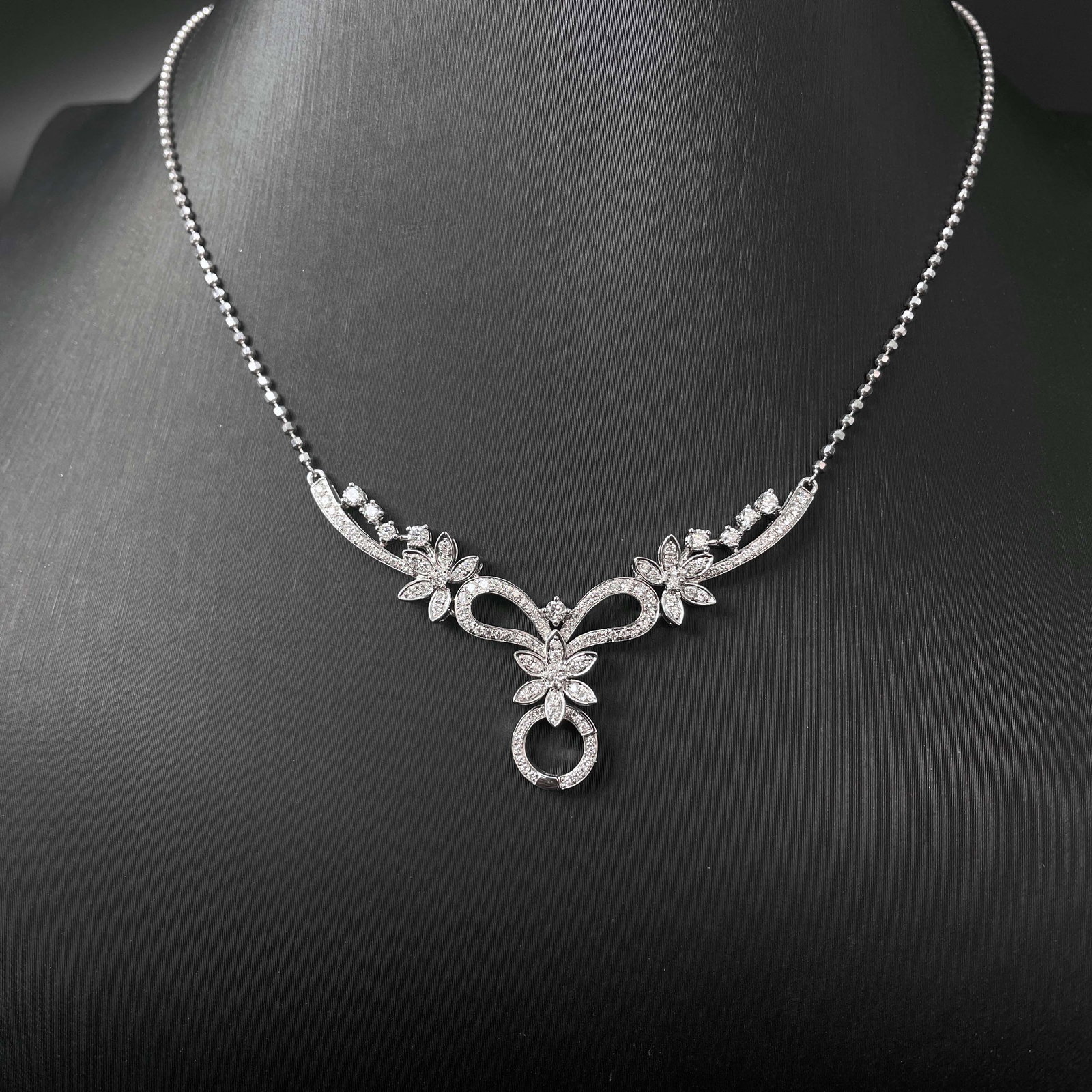 14k Gold 0.89 Ct Natural H Diamond Necklace: Ref:230969002 // gold content:14k gold // main gemstone:diamond // shape:round // carat weight:0. 89ct // clarity grade:vs-si // color:h // treatment:natural // cut grade:g // Condition: New Low