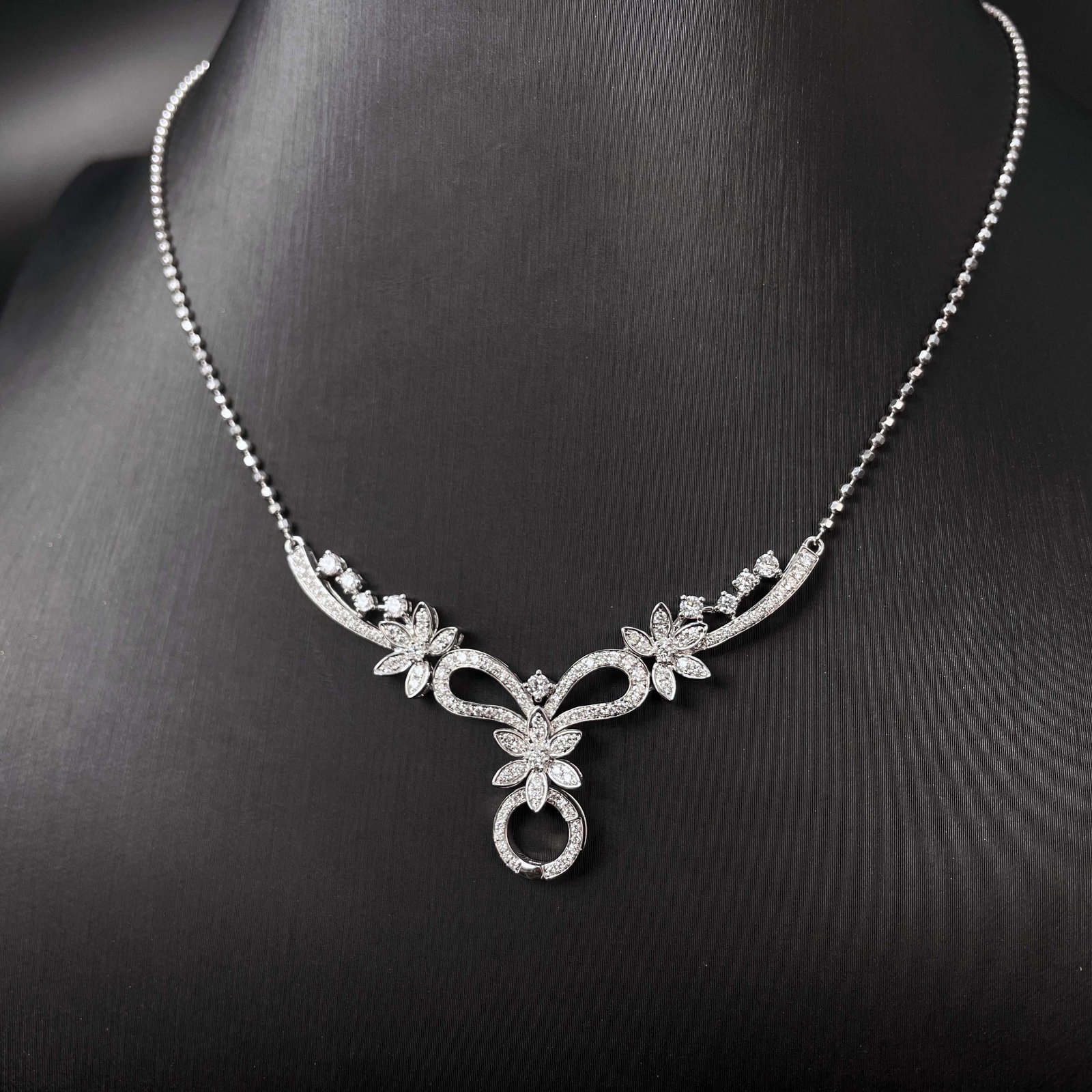 14k Gold 0.89 Ct Natural H Diamond Necklace - 2