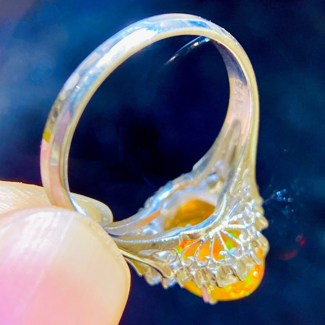 14k Gold 2.02 Ctw Natural Opal & Diamond Ring - 7