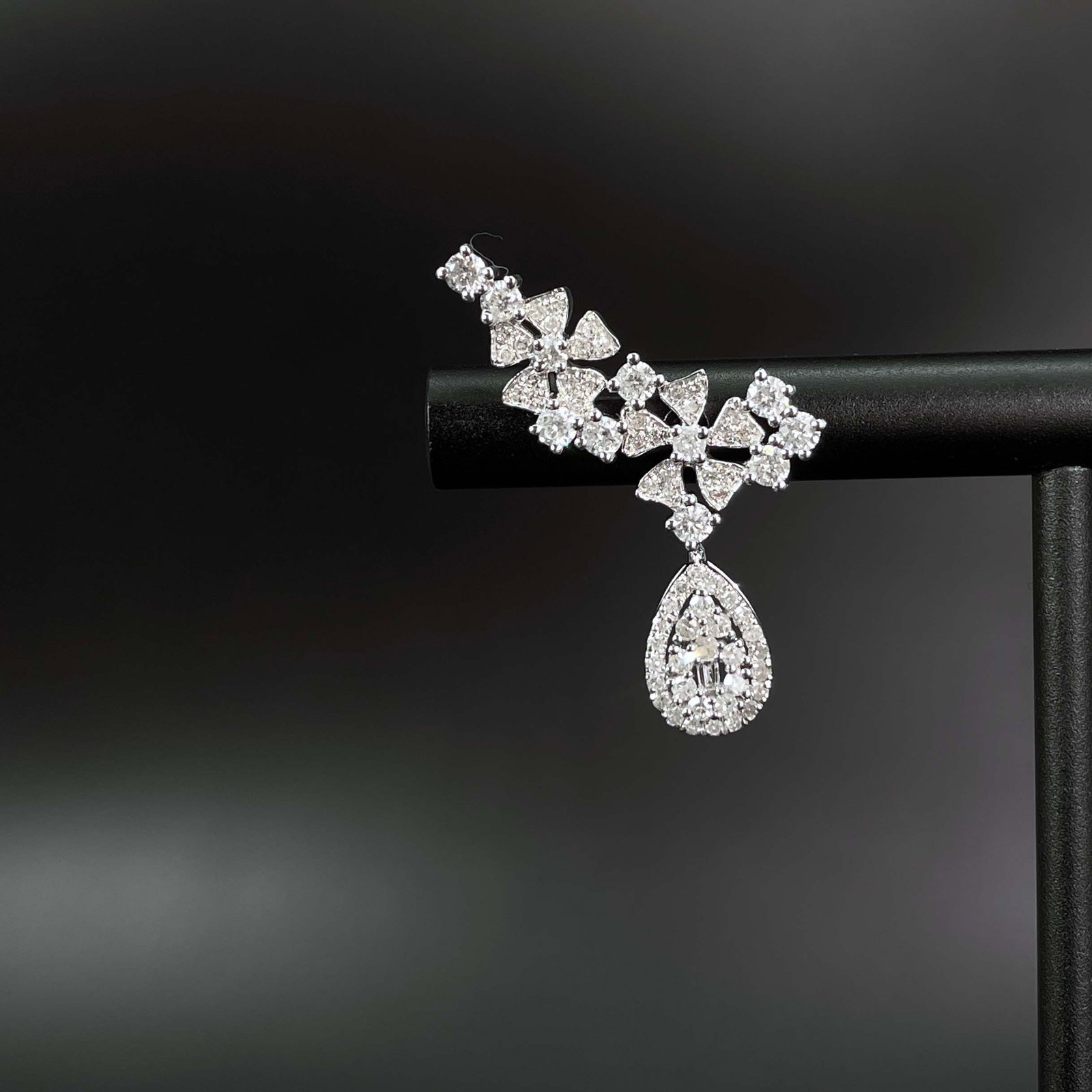 14k Gold 0.8 Ct Natural H Diamond Earrings - 4