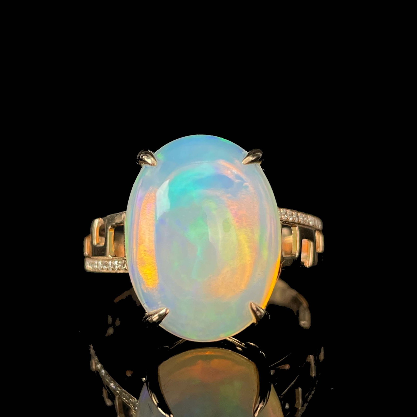 14k Gold 7.1 Ct Natural Opal & Diamond Ring - 2