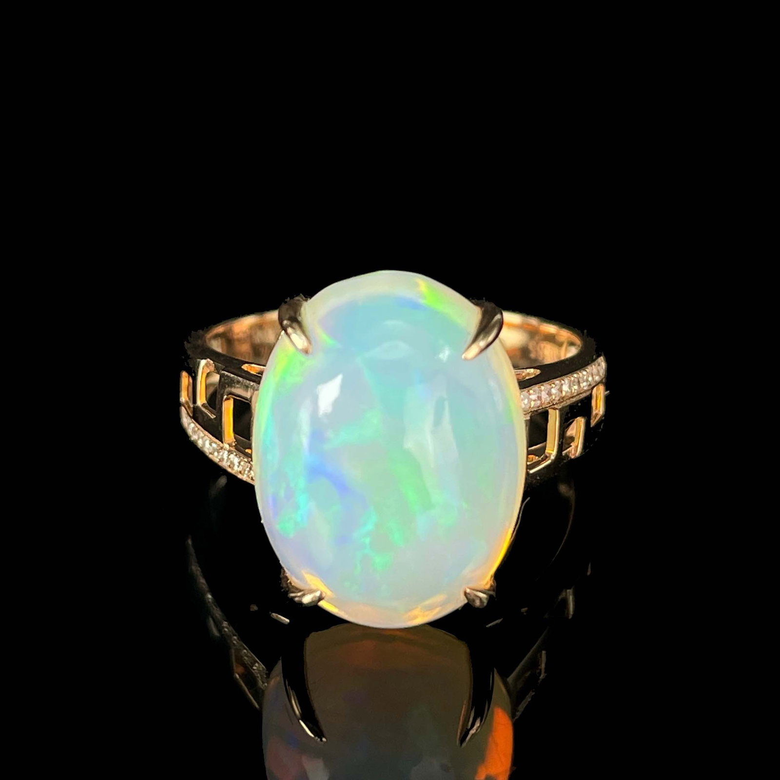 14k Gold 7.1 Ct Natural Opal & Diamond Ring - 6