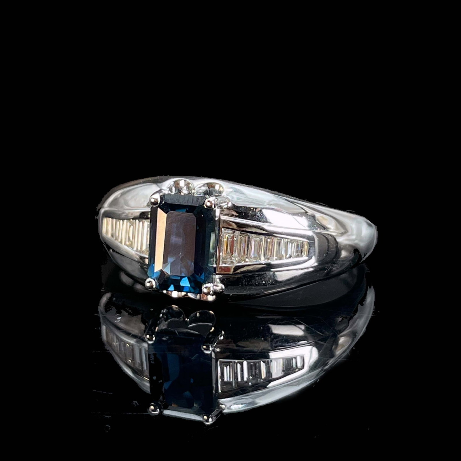 14k Gold 1.41 Ctw Natural Sapphire & Diamond Ring - 3