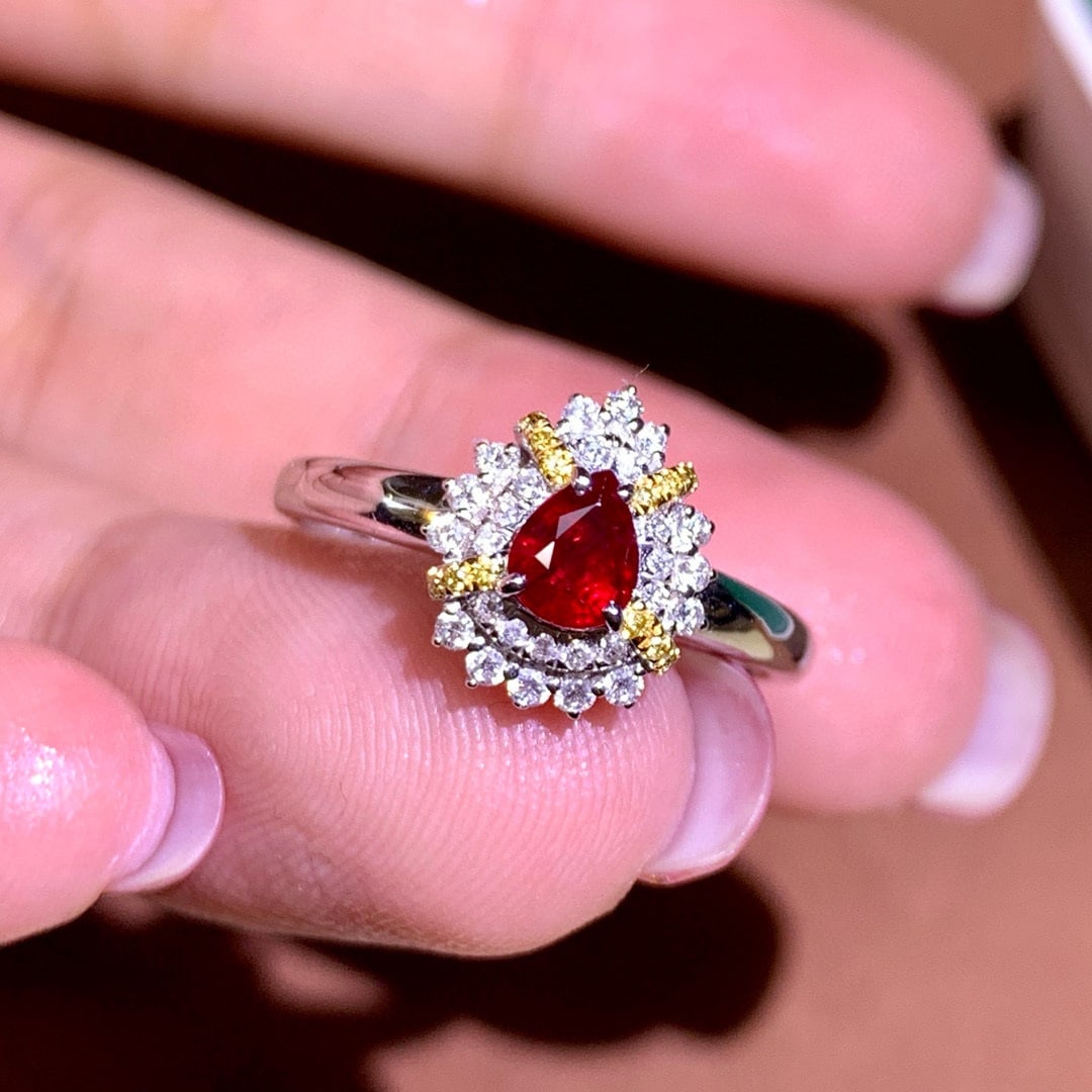 14k Gold 0.62 Ctw Natural Ruby & Diamond Ring - 3
