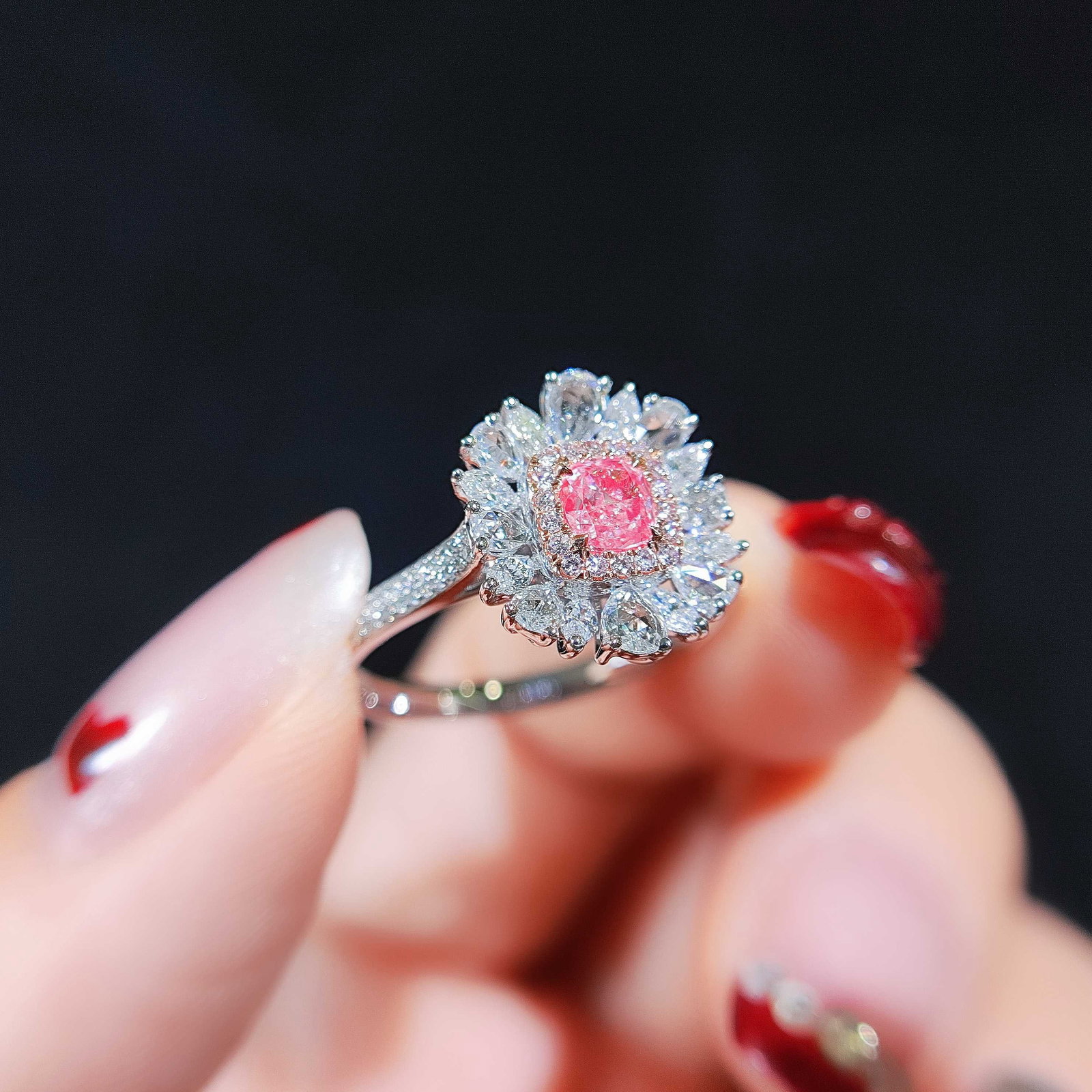 14k Gold 0.93 Ctw Natural Pink Diamond & Diamond Ring - 2