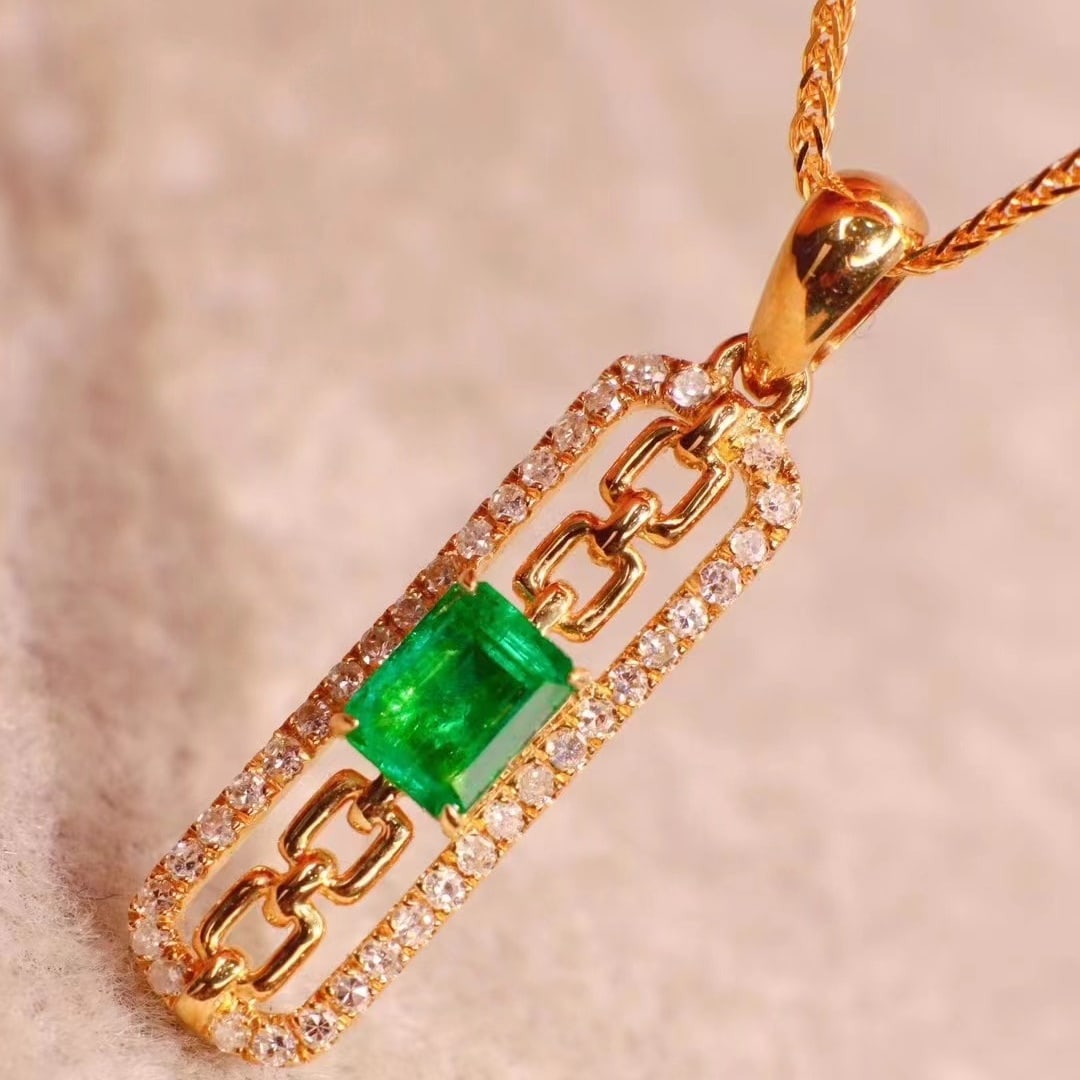 14k Gold 0.58 Ctw Vivid Green Natural Emerald & Diamond Pendant( Without Chain ) - 2